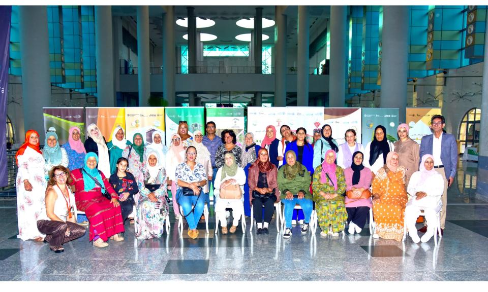 Family photo of the Fair of the Professional Agricultural Organizations supported by the JP RWEE